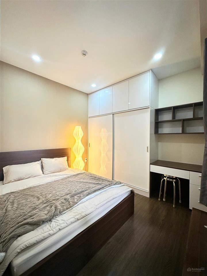 Chcc của novaland, sổ hồng, q6 giáp q5, full nt mới 100%, 80m2, 2pn, 2wc, 4.25 tỷ,  0933 463 ***