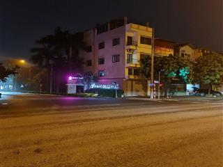 Bán đất Gia Lâm, Hà Nội. 200m2 khuôn 8x25 cực đẹp, đườn ô tô lớn. Lh 0989894845
