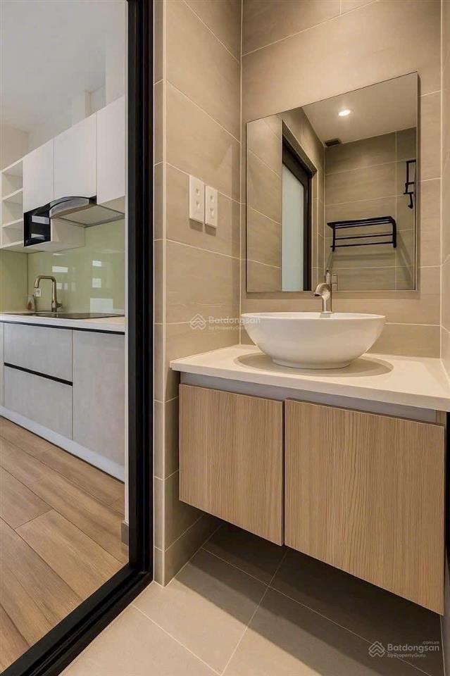 Cho thuê phòng đường nguyễn trãi, full nội thất mới thuận tiện di chuyển quận 1, quận 3, quận 10