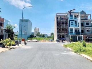 Đất ngộp dt 121m2 giá 2tỷ1 ngay mt đường hàng điều mở rộng, p11, gần resort long cung, sổ sẵn
