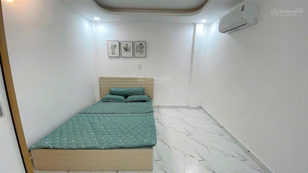 Cần bán nhà mới full thổ cư, hoàn công đầy đủ, vào ở ngay  bình tân