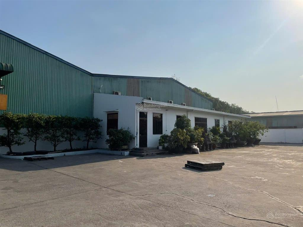 Bán nhà xưởng chuẩn công nghiệp 15.000m² tại bình điền, bình dương, giá 180tỷ, pháp lý rõ ràng