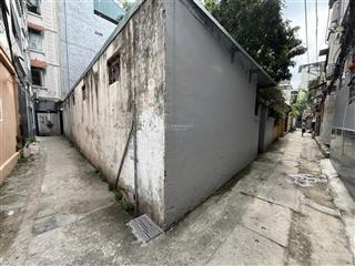 Nhà lô góc  102m2  ô tô tránh nhau  mặt tiền khủng