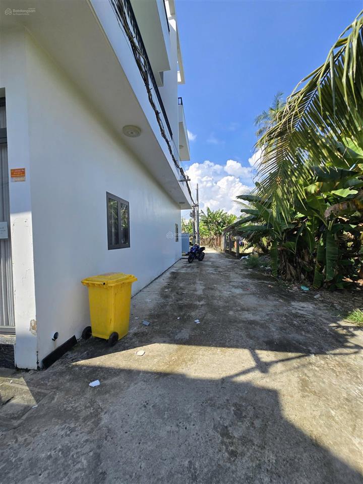 Nhà ngay chợ bình chánh 500tr nhận nhà