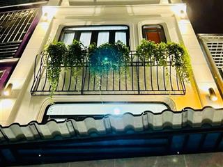 Lên sóng nhà đẹp hẻm xe hơi thông đúc 3.5 tấm p5, gv