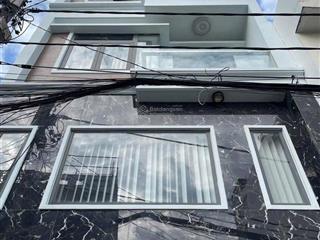 Sản phẩm ngang 5x12m đúc 3.5 tấm hẻm 5m xe hơi trong nhà