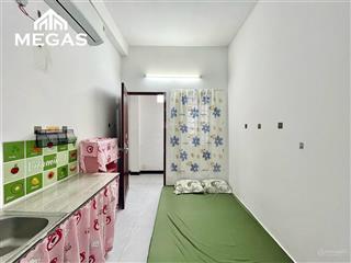 Cho thuê dãy phòng trọ có thang máy, giá rẻ gần 3/2