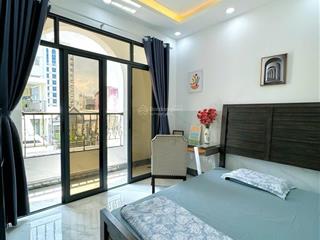Cho thuê phòng có balcony, nhà thang máy, gần 30m2