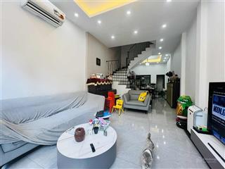 Cần bán nhà phân lô ô tô tránh, p thái hà, vỉa hè. dt 58m  mt 4,2m. giá 18 tỷ.
