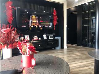 Căn hộ chung cư hoà phát, 46 phố vọng, view trường kinh tế. tầng trung. dt 109m2  3 ngủ. giá 8,95t