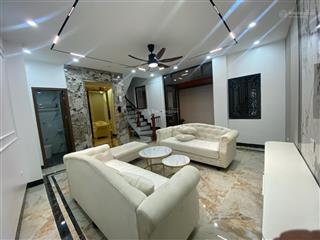 Nhà mới p minh khai, 6 tầng, thang máy. dt 45m2  mt 7m. giá 9,8 tỷ.