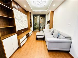 Chính chủ bán căn hộ ccmn thái thịnh. dt 70m2 tặng full nội thất nhỉnh 3 tỷ.