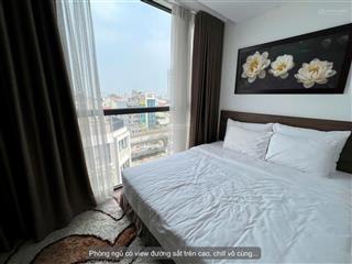 Cho thuê căn hộ cao cấp 3 phòng ngủ, 115 m2 full nội thất tại 83 hào nam ga cát linh giảng võ