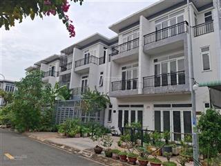 Nhà shr 85m2, 4pn, 1 trệt 2 lầu, cách hóc môn, vành đai, 823d chỉ 1 km, bank cho vay 70  80%