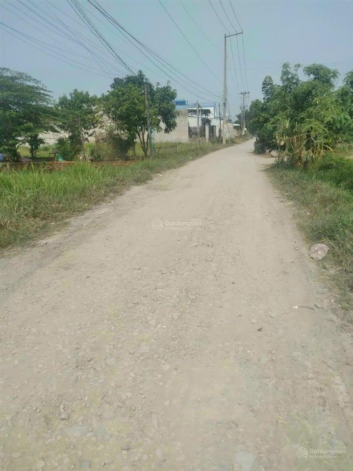 Bán xưởng 961m2 đất thổ 100%, đường xe lớn, sẵn trạm điện, văn phòng, hoạt động đa ngành nghề