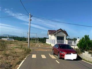 Cần tiền làm vốn, bán gấp nhà ở xã lộc an bảo lâm