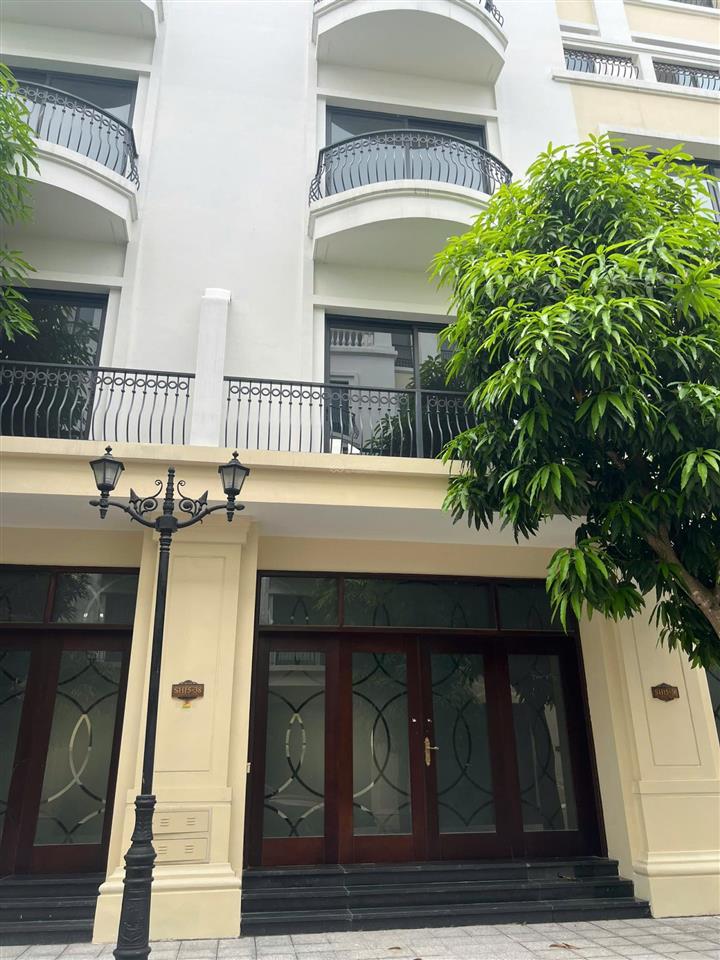 Chính chủ gửi bán căn liền kề 56 m2 giá hơn 8 tỷ 0964 515 ***