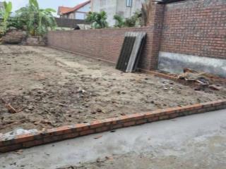 Bán lô đất ngộp gần trường mn hoa phượng vĩ 1ty150  117m2   0707 406 ***