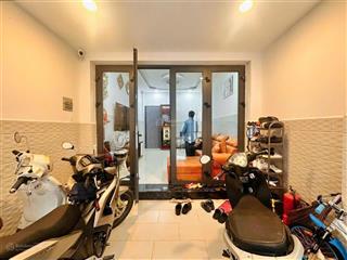 Nhà hẻm nhựa 6m kết cấu 3 tầng giá 9 tỷ