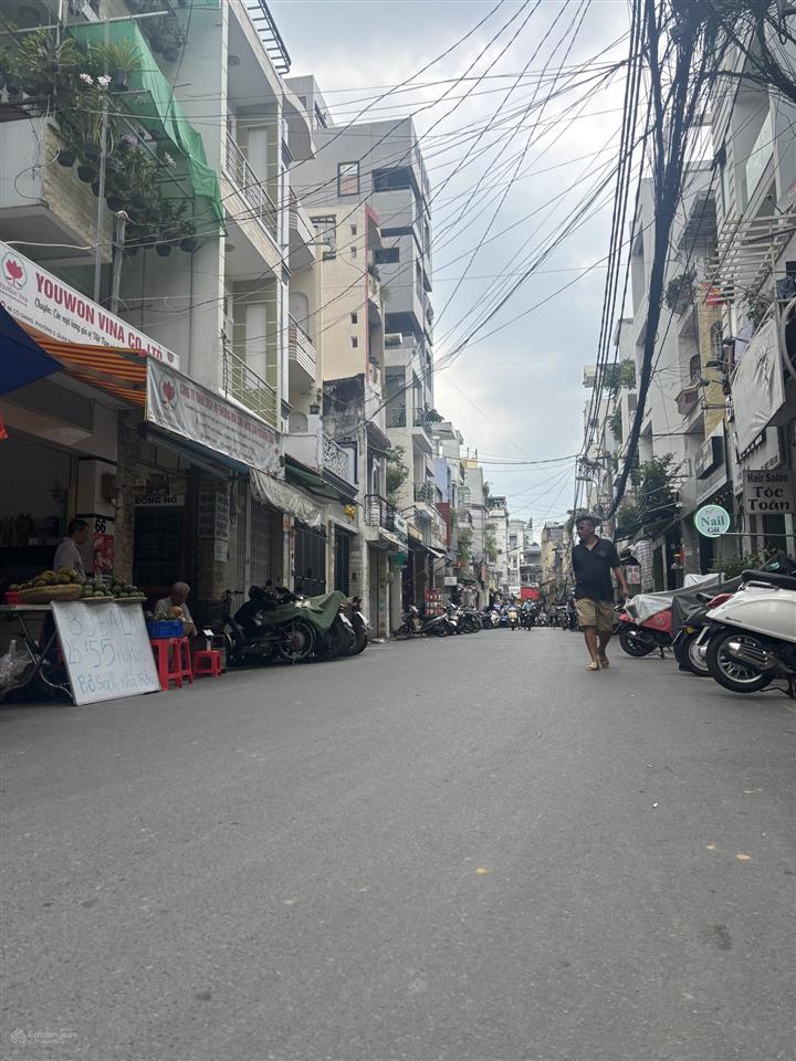 Vị trí kim cương giữa phú nhuận nhà mới 4x12m, hẻm xe hơi thông tứ hướng