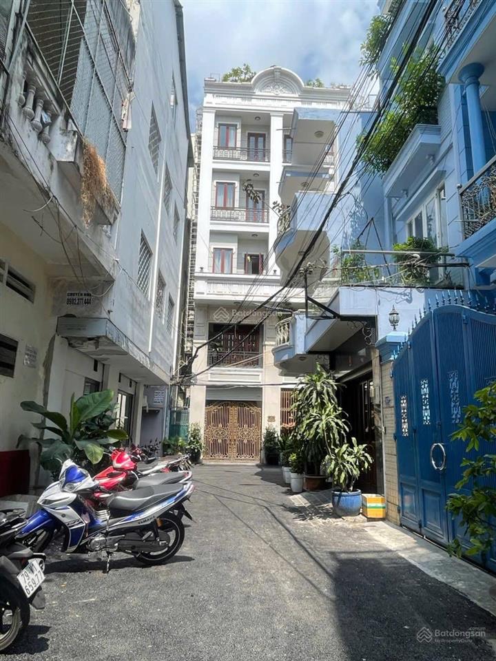 Bán nhà hẻm 6m đường nguyễn cửu vân p. 17 bình thạnh hầm, 3 tầng 4x17m (68m2) giá 17,5 tỷ căn hiếm