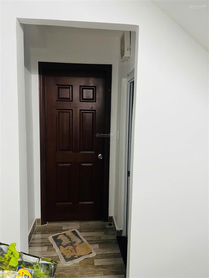 Bán gấp nhà hxh bà hạt quận 10 (3.3x11m)  5 tầng, 7 phòng ngủ, giá chỉ 9.6 tỷ bớt lộc