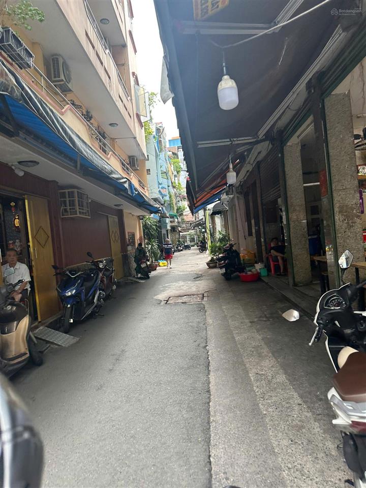 Bán gấp nhà hxh bà hạt quận 10 (3.3x11m)  5 tầng, 7 phòng ngủ, giá chỉ 9.6 tỷ bớt lộc