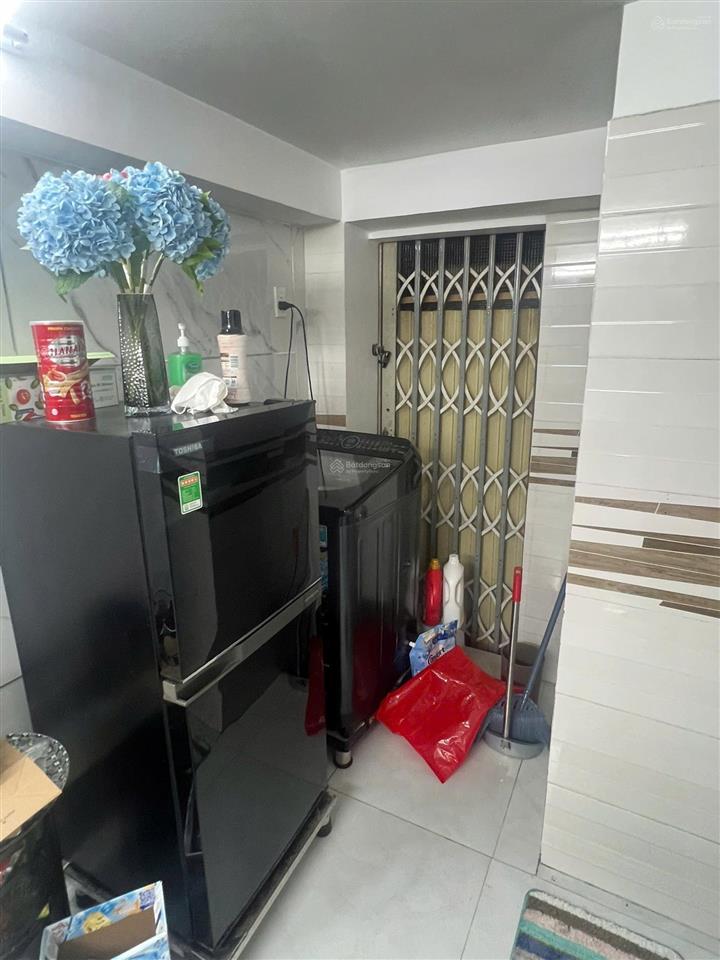 Bán gấp nhà hxh bà hạt quận 10 (3.3x11m)  5 tầng, 7 phòng ngủ, giá chỉ 9.6 tỷ bớt lộc