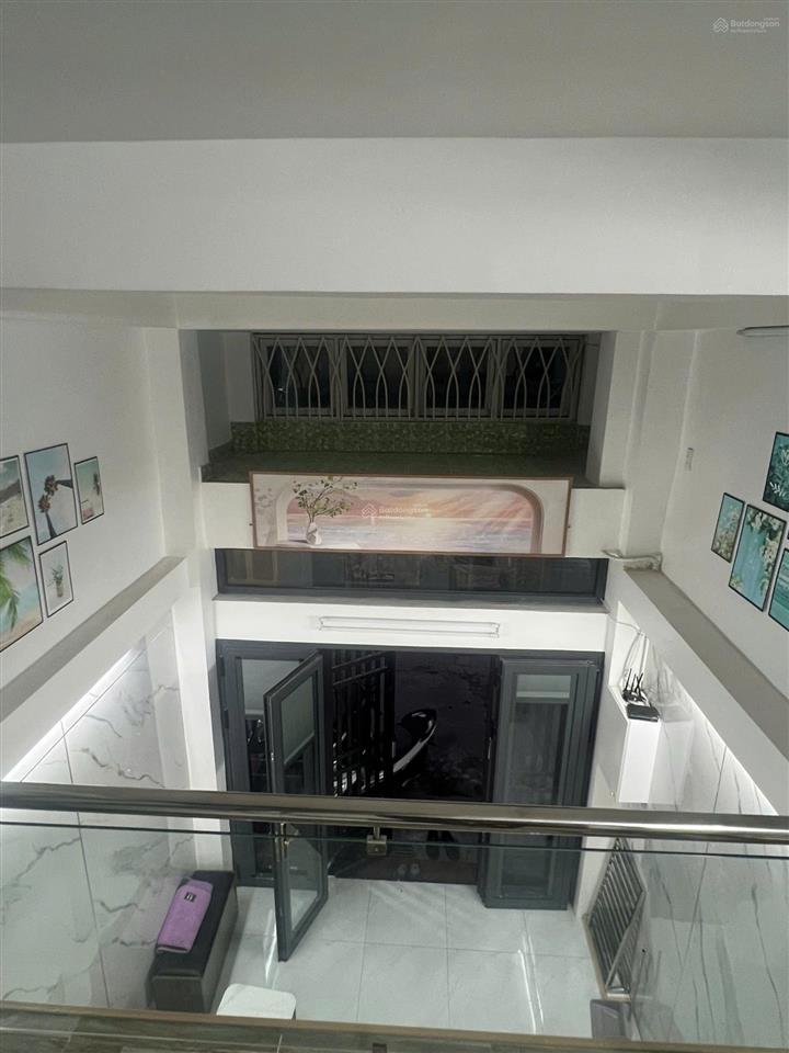 Bán gấp nhà hxh bà hạt quận 10 (3.3x11m)  5 tầng, 7 phòng ngủ, giá chỉ 9.6 tỷ bớt lộc