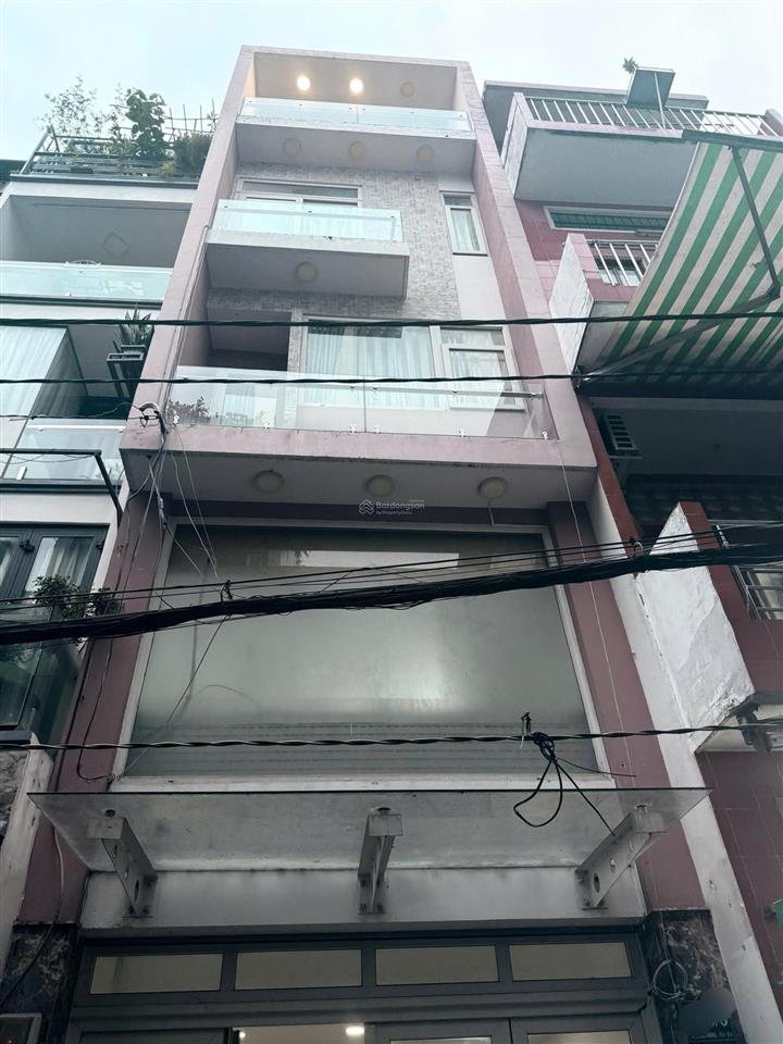 Bán gấp nhà an dương vương, quận 5dt(3.7x9m)4 tầng  giá chỉ 9.8 tỷ tl