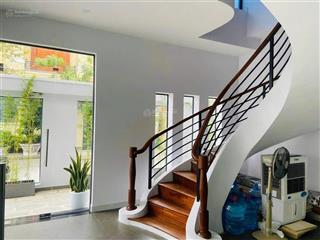 Biệt thự chính chủ tại nguyễn văn hưởng, q2, hcm giá cực chất 100 tỷ, 448m2