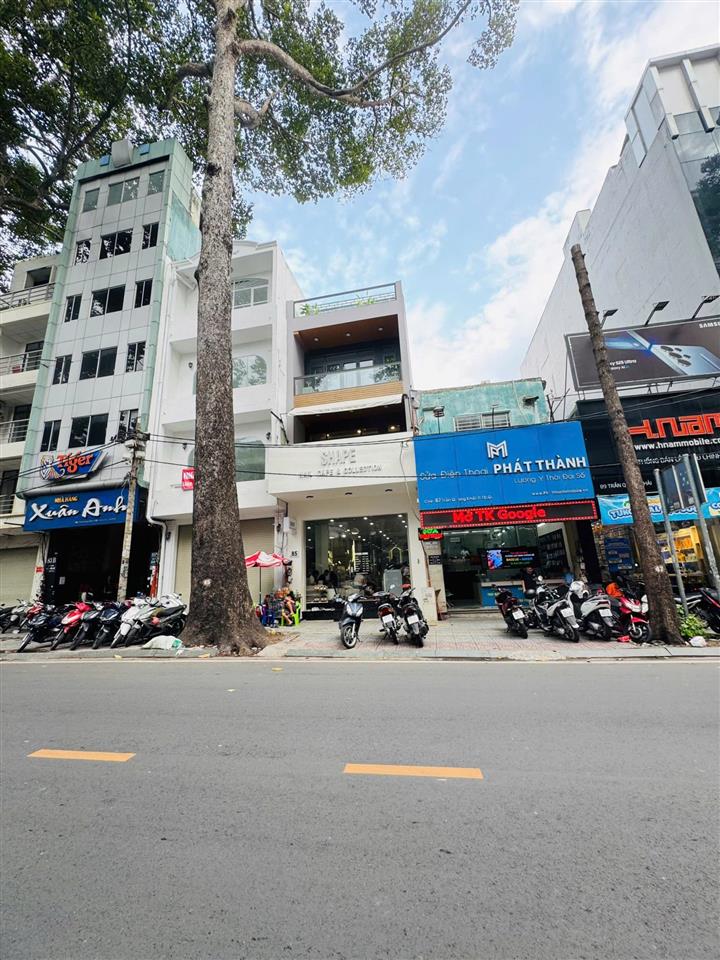 Bán gấp nhà mặt phố trần quang khải, tân định, quận 1