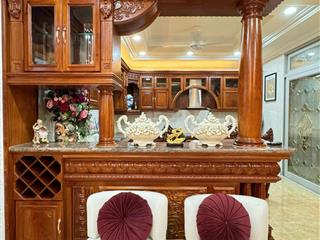 Bán biệt thự vị trí đắc địa tại khu vực thảo điền , quận 2