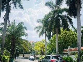 Siêu vip bán đất xây biệt thự trong khu compound tại quận 2