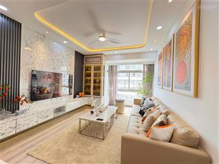 Bán gấp căn sky garden 1 phú mỹ hưng q7.