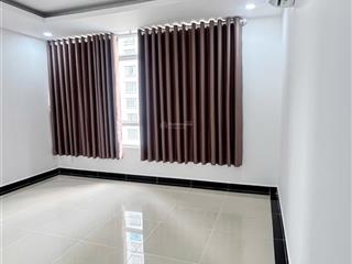 Bán căn hộ duplex thông tầng chung cư giai việt q8