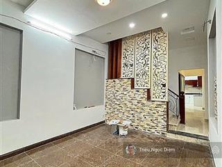 Chỉ 11.7 tỷ  bán đất tặng nhà 2 tầng  hẻm xe hơi nguyễn xí  p13, bình thạnh