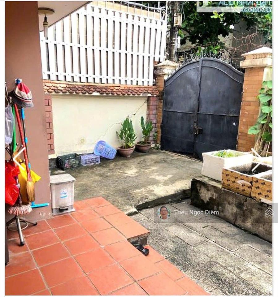 Gấp bán biệt thự 2 mặt tiền hxh 6m . hẻm nhựa .khu đại gia. thanh đa bình thạnh. 390m2. chỉ 41.5 tỷ