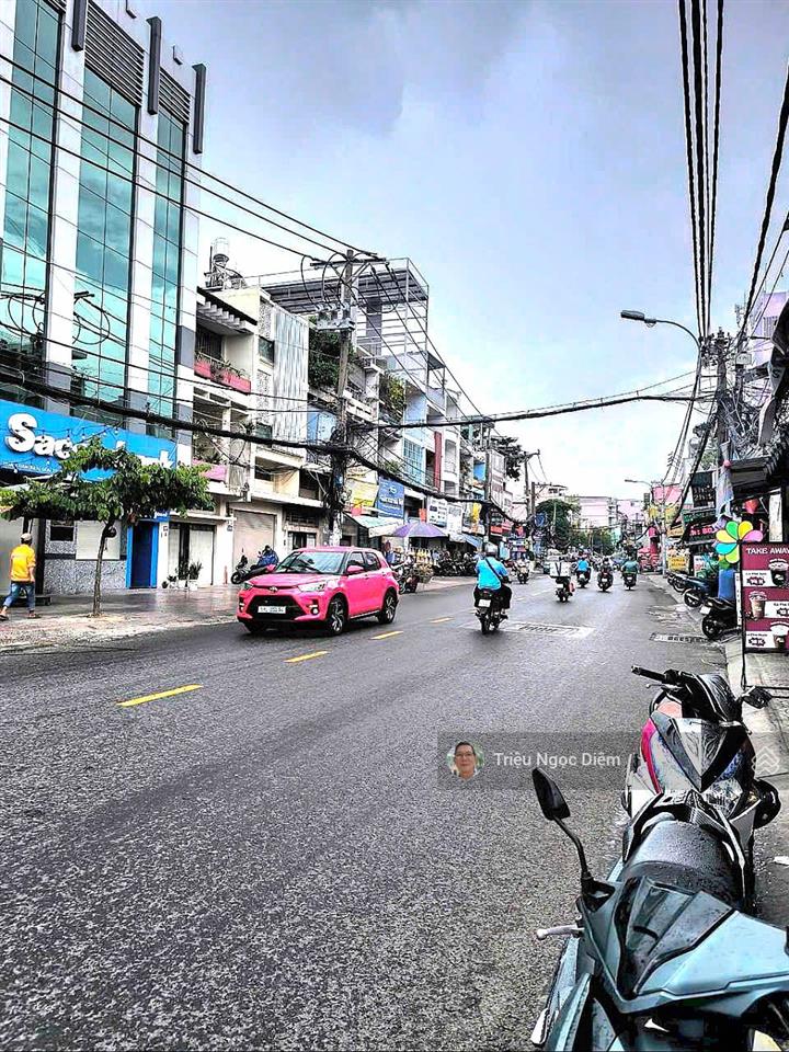 Bán nhà mặt tiền kinh doanh đường phan văn trị, p11, quận bình thạnh. 104m2. giá tốt chỉ 19 tỷ.