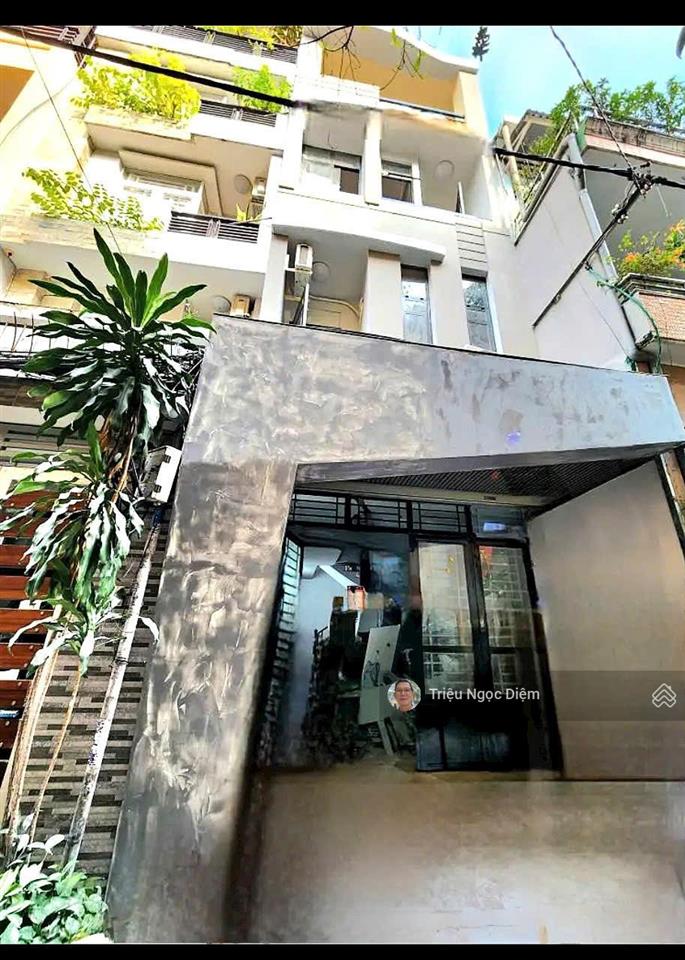 Bán nhà q1 4 tầng đẹp hxh sát mt cống quỳnh khu vực kinh doanh sầm uất . 76m chỉ 19.5 tỷ.