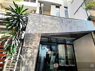 Bán nhà q1  4 tầng đẹp hxh sát mt cống quỳnh khu vực kinh doanh sầm uất . 76m chỉ 19.5 tỷ.