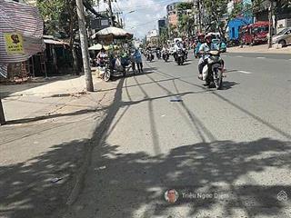 Bán chdv 19 phòng bình thạnh. thu 90tr/tháng. 4 tầng nỡ hậu. hxh 5m. gần công viên tầm vu 120tr/1m2