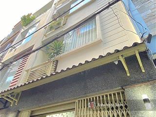 Trung tâm phú nhuận . nhà 4 tầng . hẻm xe hơi đỗ cổng . gần chợ cây quéo. giá chỉ 8.7 tỷ