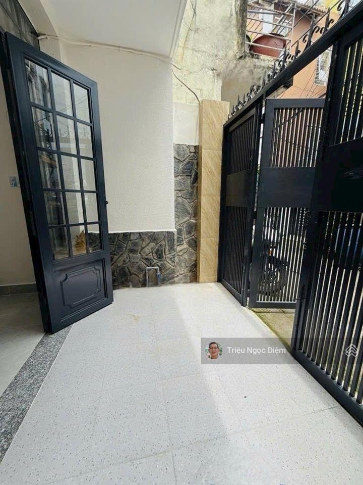 Nhà đẹp 70m2 2 tầng hẻm xe hơi nguyễn văn đậu full nội thất chỉ 9.3 tỷ