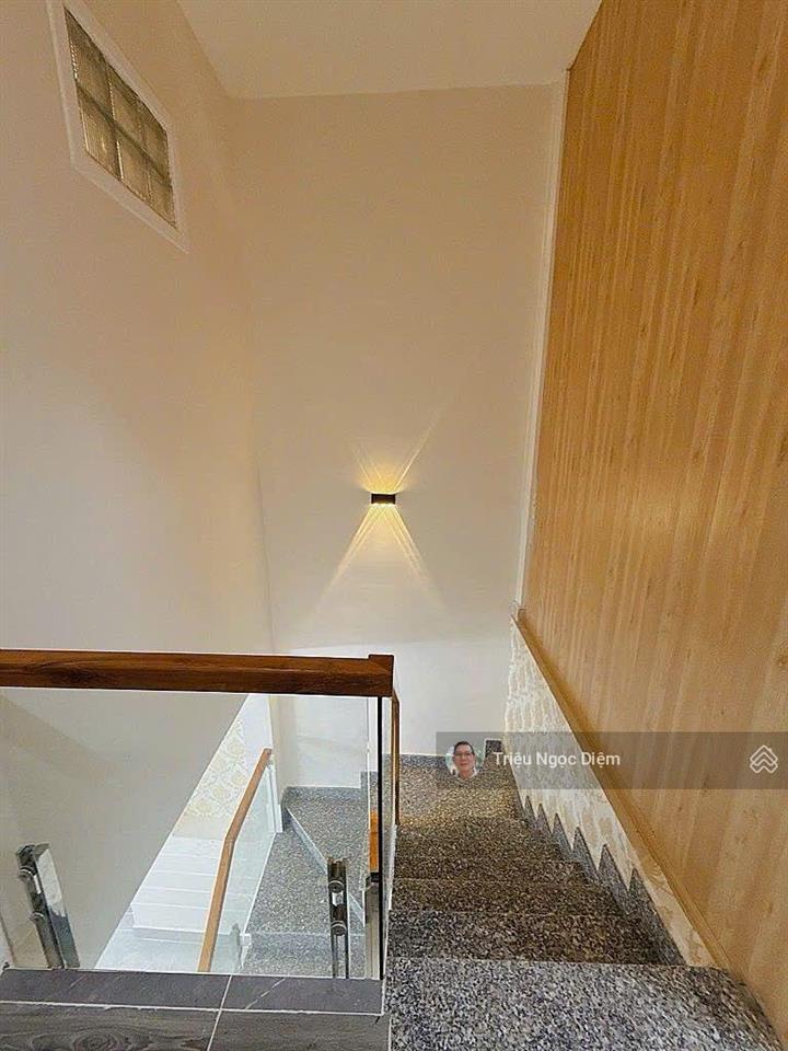 Nhà đẹp 70m2 2 tầng hẻm xe hơi nguyễn văn đậu full nội thất chỉ 9.3 tỷ