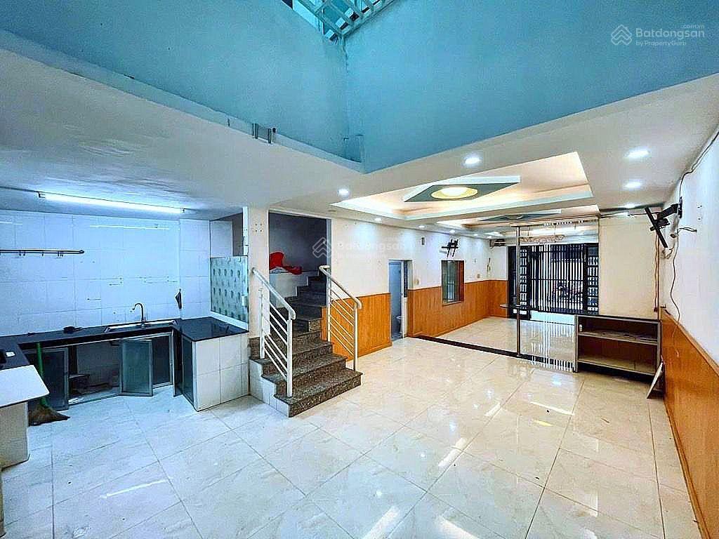 Hxh cách mạng tháng 8 . trung tâm tân bình 62m2. 3 tầng chỉ 9.4 tỷ