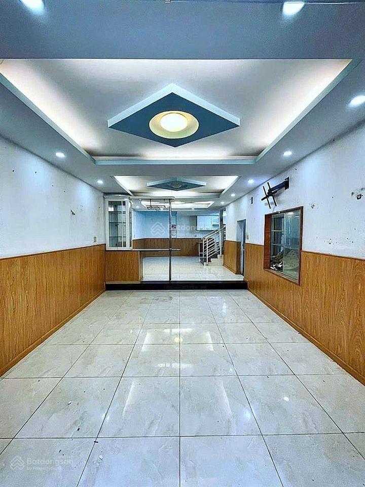 Hxh cách mạng tháng 8 . trung tâm tân bình 62m2. 3 tầng chỉ 9.4 tỷ