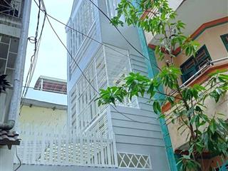 Trung tâm quận 3 hxh trần quang diệu nhà đẹp cao cấp tặng full nội thất.