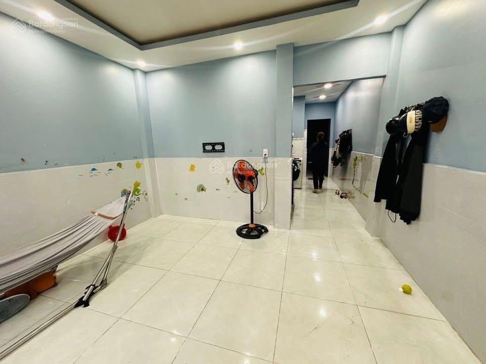 Siêu hiếm, bán nhà chỉ 4.5 tỷ, ngang 6m cạnh trường trương văn thành lã xuân oai