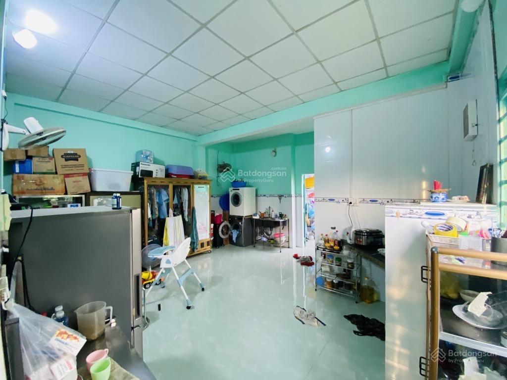 Cực hiếm, chủ kẹt bán nhà 6x22m, chỉ 3.5 tỷ, cạnh cây xăng lê văn việt